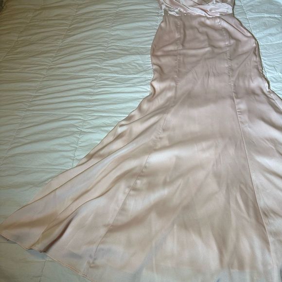 HUSH women's dress maxi mermaid gown light pink satin vneck spaghetti strap sz 4 - Picture 3 of 10